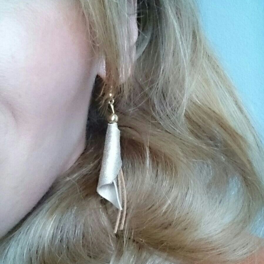 BOUCLE D’OREILLE
